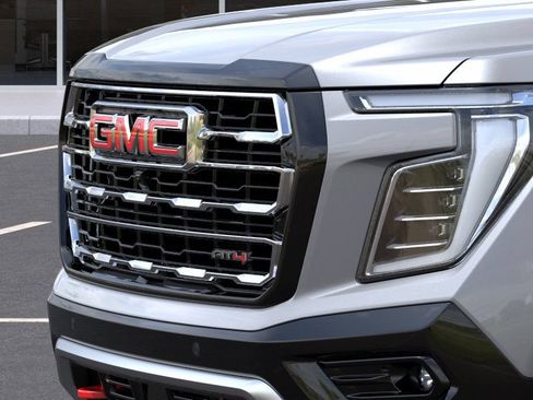 New 2026 GMC Yukon AT4 AWD/4WD image 13