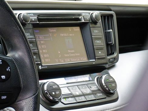Used 2014 Toyota RAV4 XLE FWD image 14