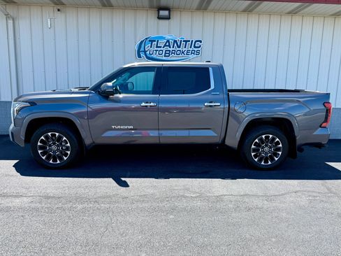 Used 2023 Toyota Tundra Limited AWD/4WD image 2