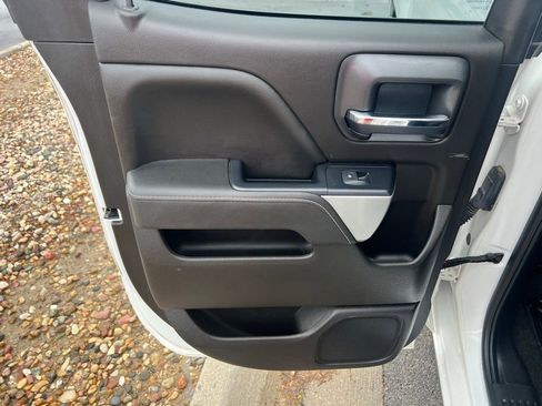 Used 2018 Chevrolet Silverado 1500 LT w/ All Star Edition AWD/4WD image 17