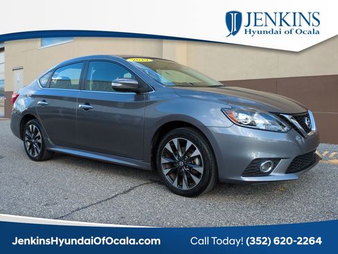 Used 2019 Nissan Sentra SR image 1