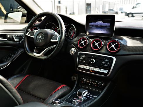 Used 2018 Mercedes-Benz CLA 45 AMG 4MATIC image 39