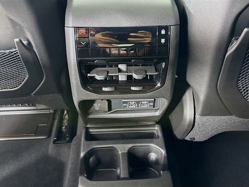 New 2025 Jeep Grand Cherokee L Laredo w/ Luxury Tech Group I AWD/4WD image 25