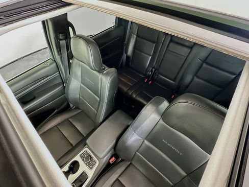 Used 2018 Jeep Grand Cherokee Summit image 22