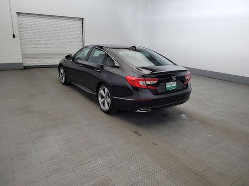 Used 2018 Honda Accord Touring image 5