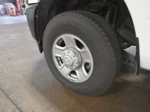 Used 2023 RAM 3500 Tradesman w/ Convenience Group image 27