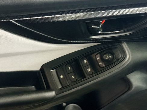 Used 2018 Subaru Crosstrek 2.0i Premium w/ Popular Package #3 image 18