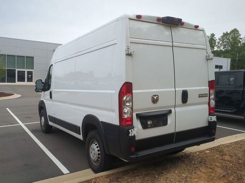 Used 2025 RAM ProMaster 2500 w/ Convenience Group FWD image 12