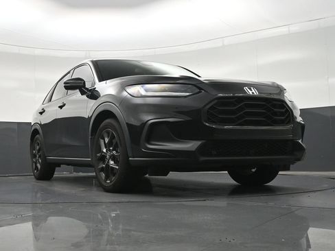 Used 2025 Honda HR-V Sport image 28