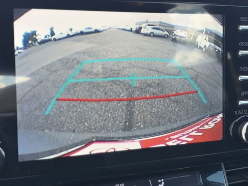 Certified 2023 Toyota Sienna XSE image 22