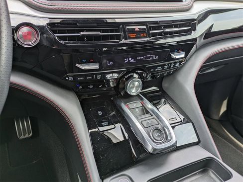 Used 2025 Acura MDX A-Spec image 22