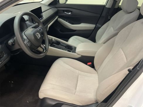 Used 2025 Honda Accord LX image 16