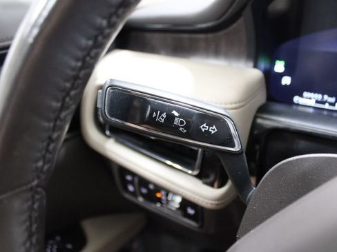 Used 2022 Lincoln Nautilus Reserve AWD/4WD image 43