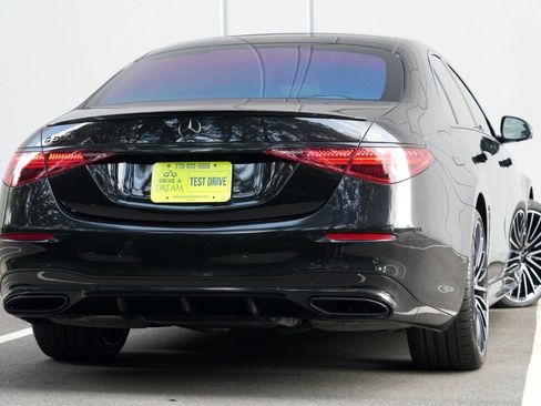 Used 2023 Mercedes-Benz S 580 4MATIC Sedan image 5