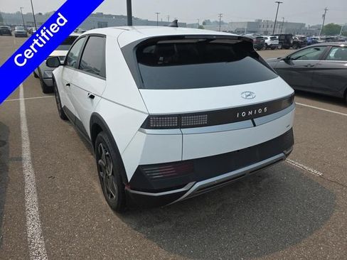 Certified 2024 Hyundai Ioniq 5 SE AWD/4WD image 4