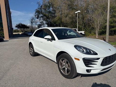 Used 2018 Porsche Macan image 8