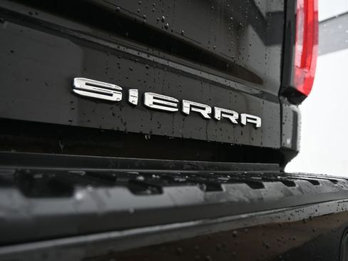Used 2022 GMC Sierra 3500 Denali w/ Technology Package image 13