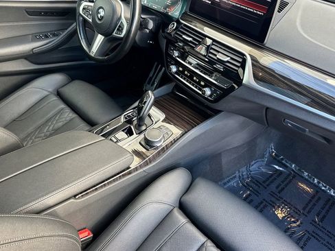 Used 2023 BMW 530i w/ M Sport Package RWD image 16