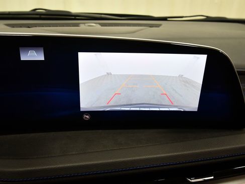 Used 2024 Cadillac XT4 Sport image 25