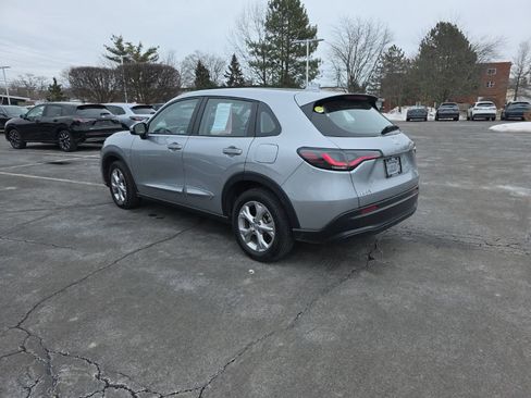Certified 2023 Honda HR-V LX image 5
