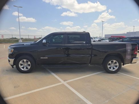 Used 2023 RAM 1500 Laramie AWD/4WD image 6