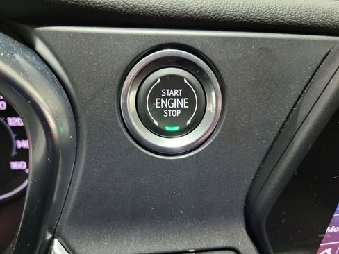 Used 2020 Chevrolet Blazer LT image 32