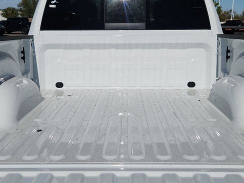 New 2026 RAM 2500 Tradesman AWD/4WD image 35
