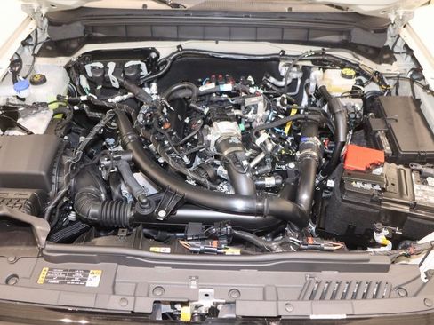 New 2025 Ford Bronco Outer Banks image 34