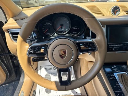 Used 2016 Porsche Macan S AWD/4WD image 28