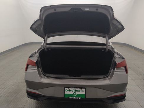 Used 2023 Hyundai Elantra SEL w/ Convenience Package FWD image 29