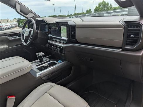 Used 2026 Chevrolet Silverado 1500 LTZ w/ LTZ Premium Package AWD/4WD image 15