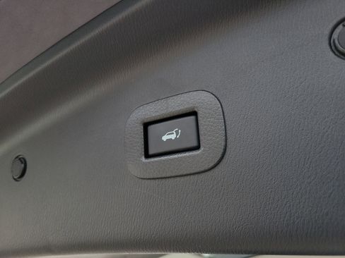 Certified 2023 INFINITI QX80 Premium Select w/ Cargo Package image 16