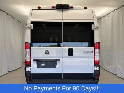 Used 2023 RAM ProMaster 2500 FWD image 4