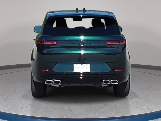 New 2027 Land Rover Range Rover Sport Dynamic SE AWD/4WD image 6