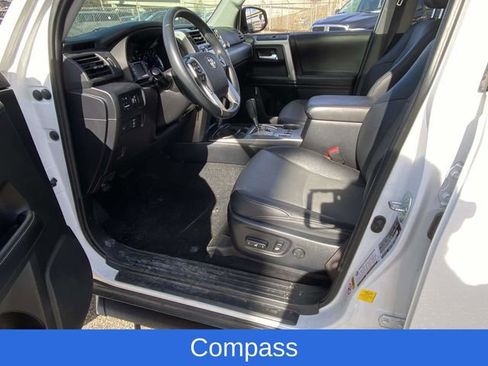 Used 2019 Toyota 4Runner SR5 Premium image 13