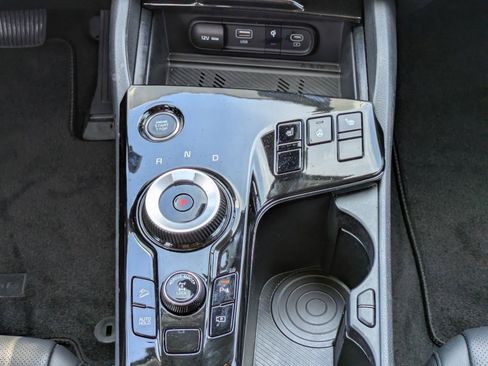 Certified 2023 Kia Sportage EX AWD/4WD image 16