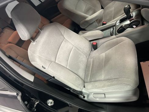 Used 2019 Honda Pilot EX image 22