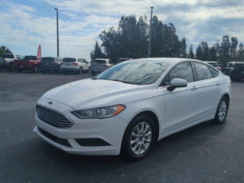 Used 2017 Ford Fusion S FWD image 9