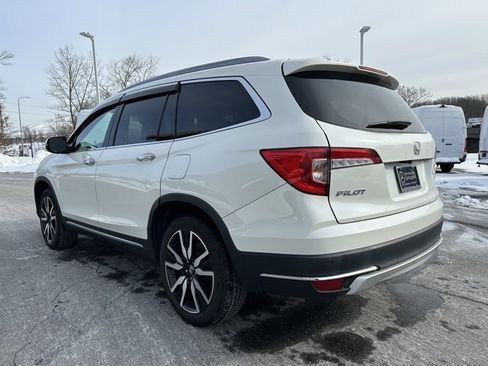 Used 2019 Honda Pilot Touring image 5