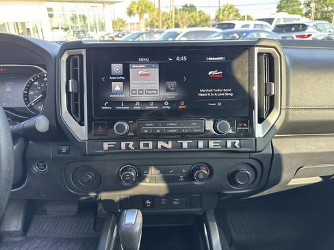 Used 2025 Nissan Frontier SV RWD image 25