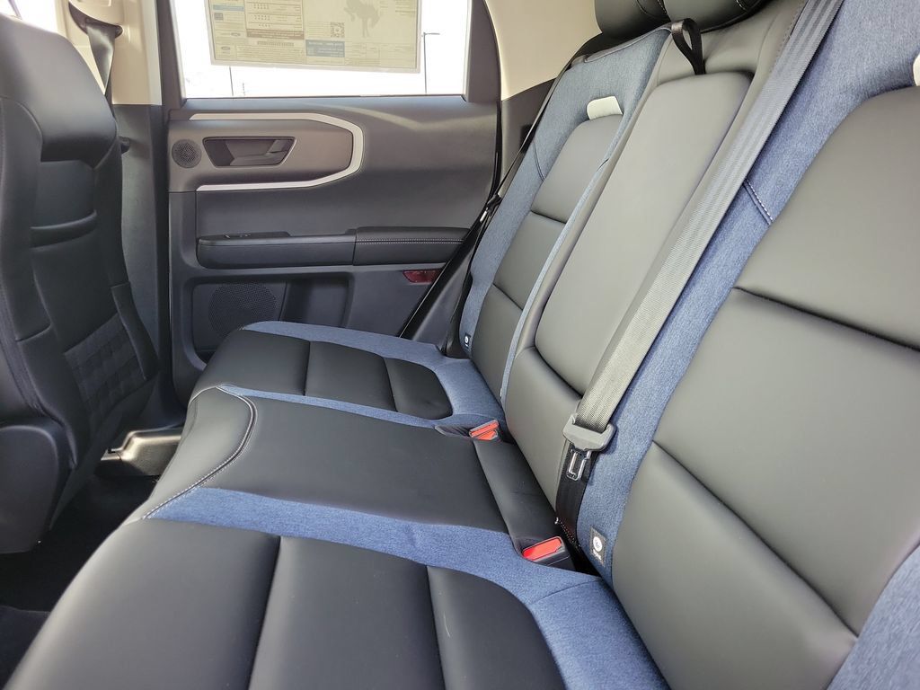 New 2026 Ford Bronco Sport Outer Banks w/ Outer Banks Tech Package+ AWD/4WD image 10
