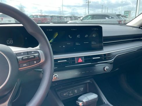 New 2026 Kia K5 LXS FWD image 15