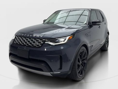 Used 2025 Land Rover Discovery S AWD/4WD image 4