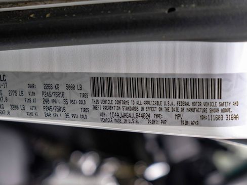 Used 2018 Jeep Wrangler Sport image 54