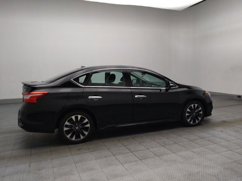 Used 2017 Nissan Sentra SR Turbo w/ SR Turbo Premium Package FWD image 10