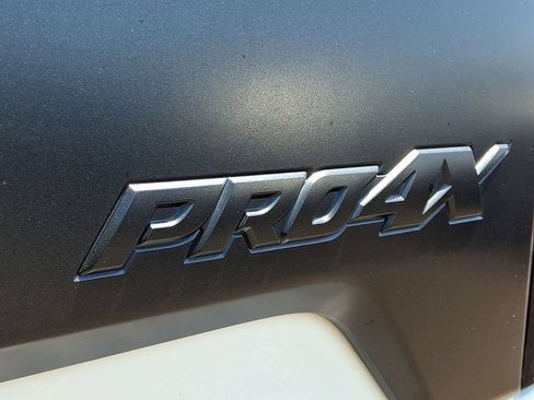Used 2021 Nissan Titan PRO-4X w/ Pro-4x Convenience Package AWD/4WD image 32