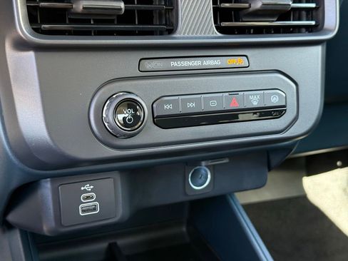 New 2026 Ford Maverick XL image 10