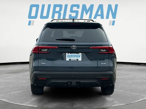 Certified 2024 Toyota Grand Highlander XLE image 6