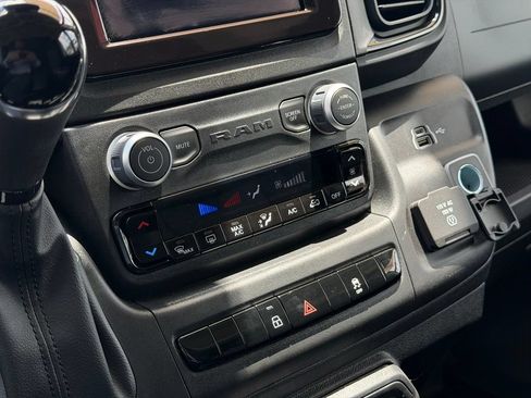 New 2026 RAM ProMaster 2500 w/ Convenience Group FWD image 17