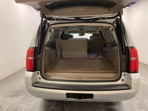 Used 2015 Chevrolet Suburban LT AWD/4WD image 26